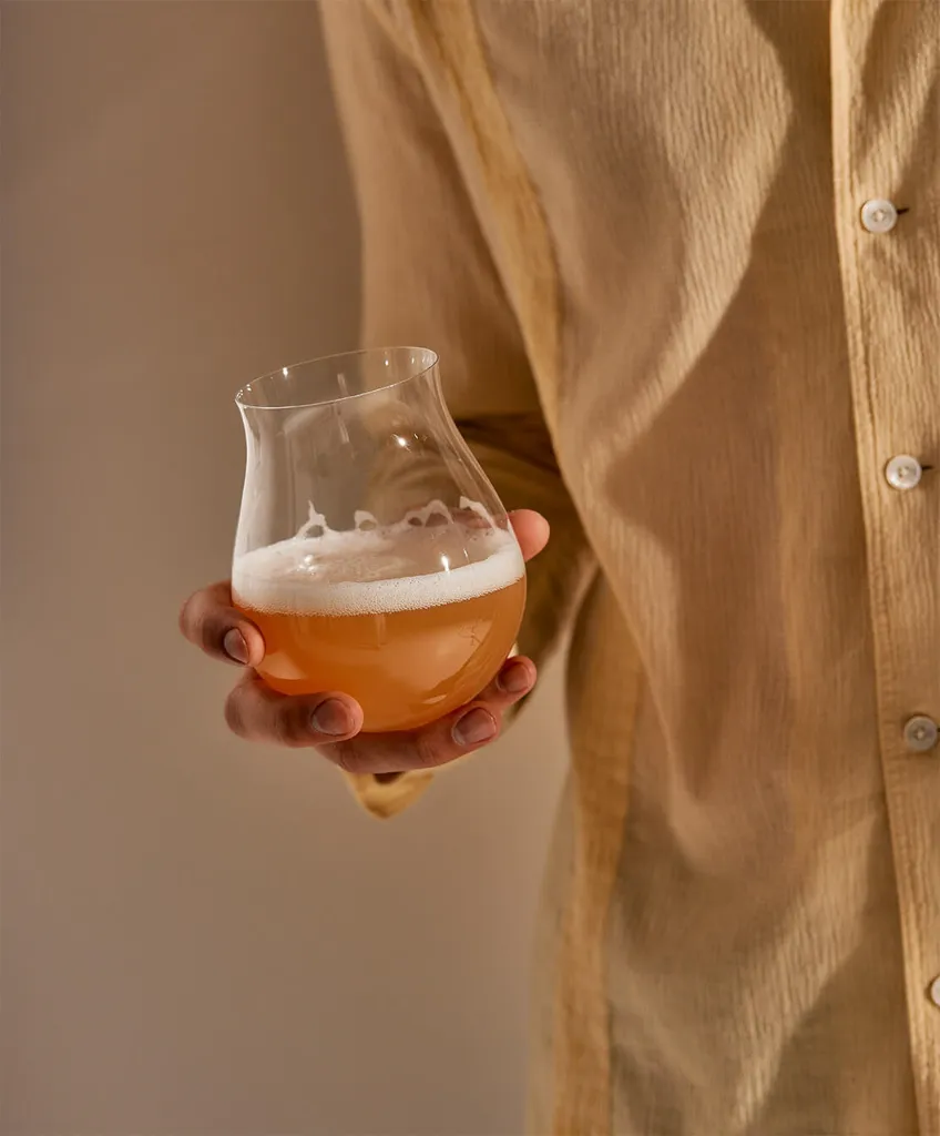 Plumm_Product_Images_PLUMM_Stemless_-_Red_B__1110_x_1340_5__24745.webp