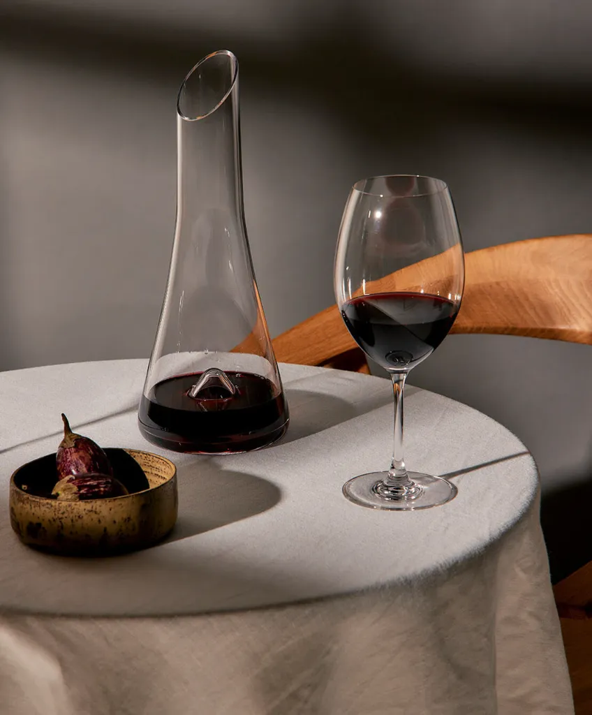 Plumm_Product_Images_PLUMM_Decanters_-_Flinders_1110_x_1340_2__34194.webp